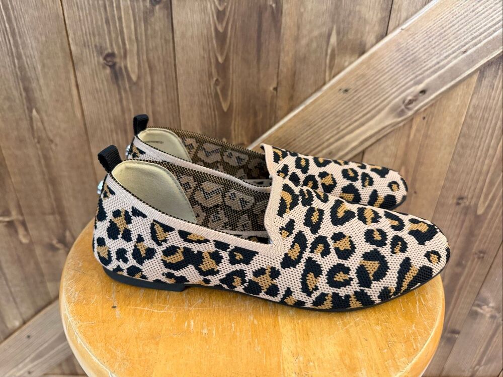 Steve Madden Women’s Size 7 Leopard Knit Slip-On Loafers Flats